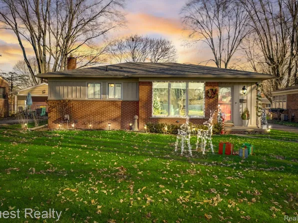 22826 Frederick Ave, Farmington, MI 48336