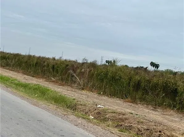 Moon Lake Dr N, Weslaco, TX 78596