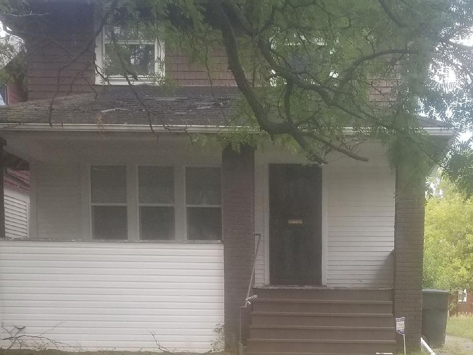2nd image of 15411 La Salle Blvd