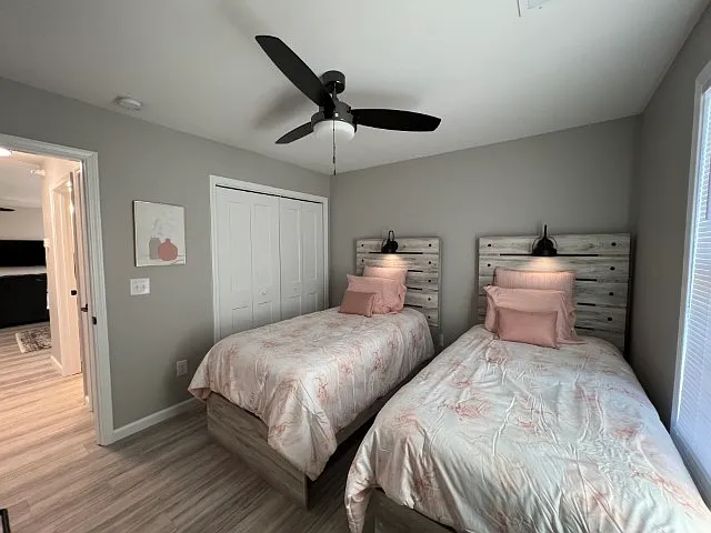 Adam Street Apartments — Photo 20