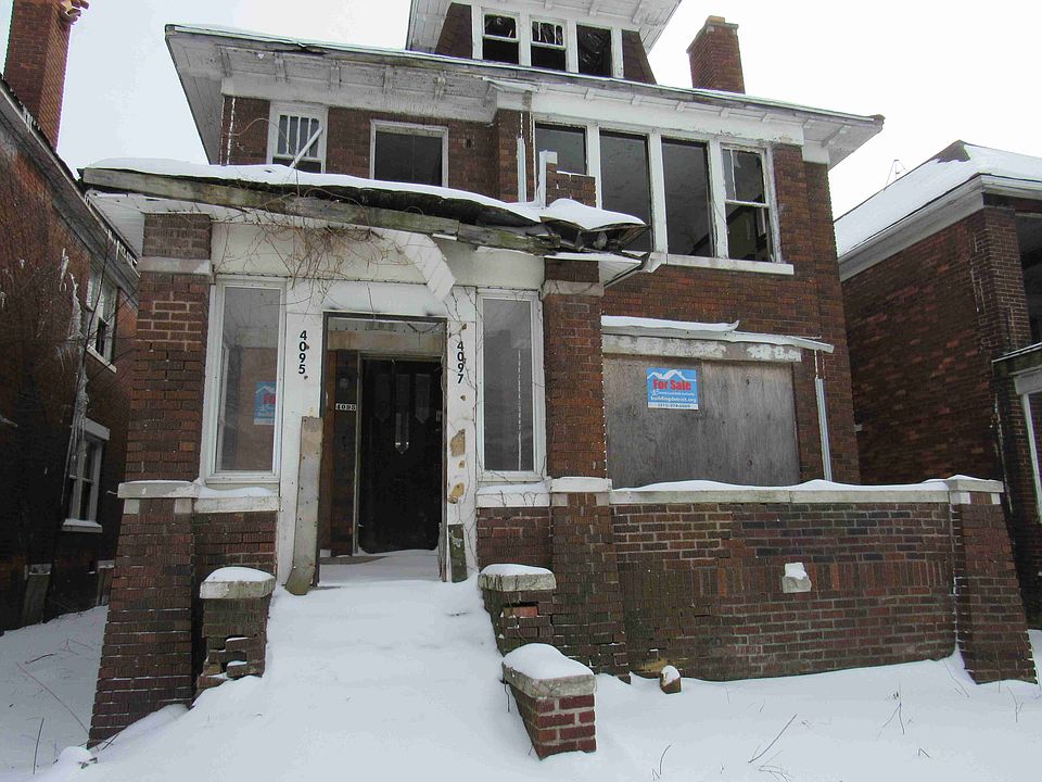 4095 W Philadelphia