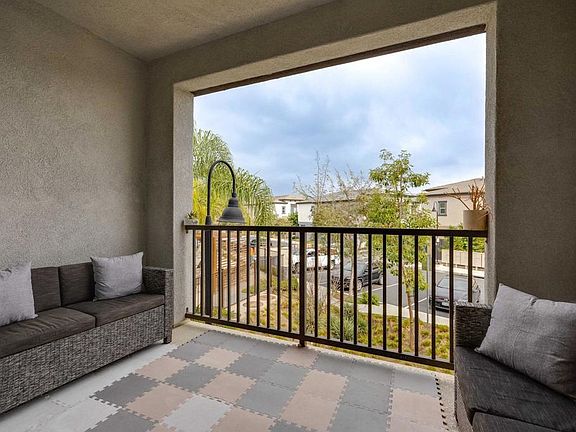 2nd image of 2227 Solara Ln