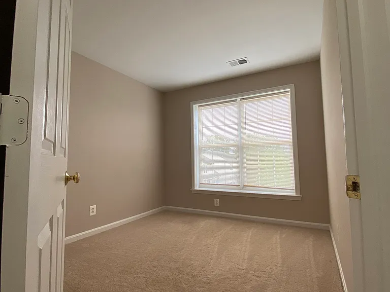 Room2