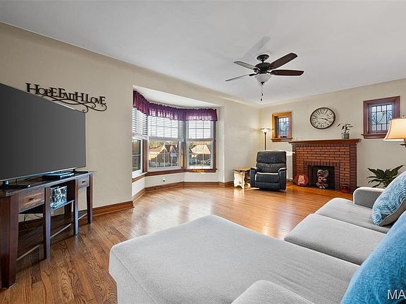 5th image of 712 Pardella Ave