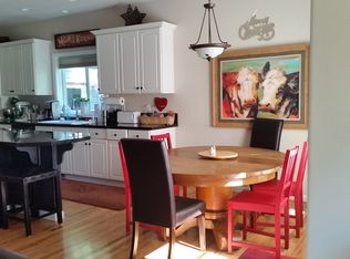 1986 Commodore Dr, Anchorage, AK 99507