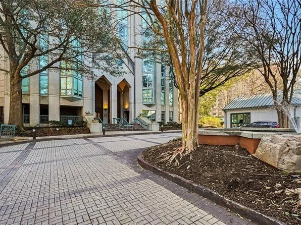 2870 Pharr Ct NW #1806, Atlanta, GA 30305