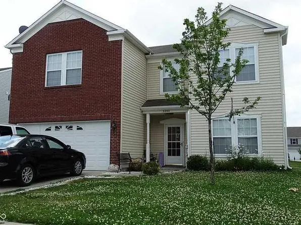 3290 Holt St, Whiteland, IN 46184