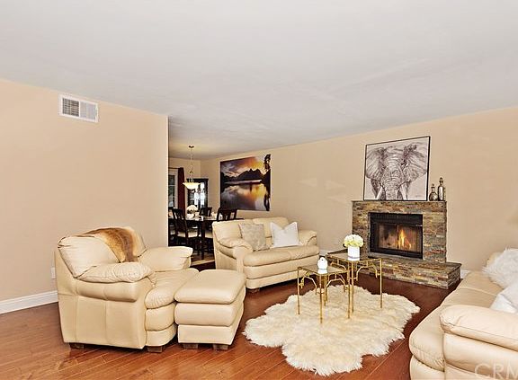3rd image of 22766 Avenue San Luis