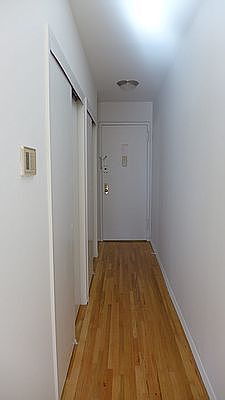 3rd image of 317 E 91st St #C4