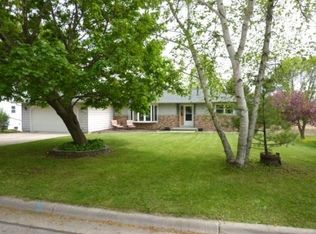 533 Acker Pkwy, Deforest, WI 53532