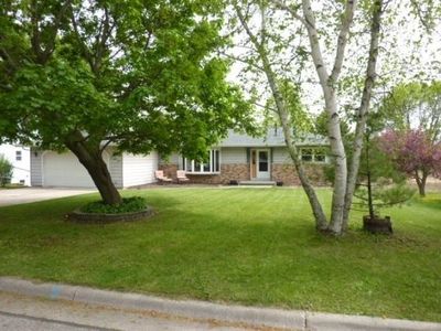 533 Acker Pkwy, Deforest, WI, 53532