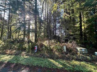 38-38 Bell Hole Loop, Crescent City, CA 95531