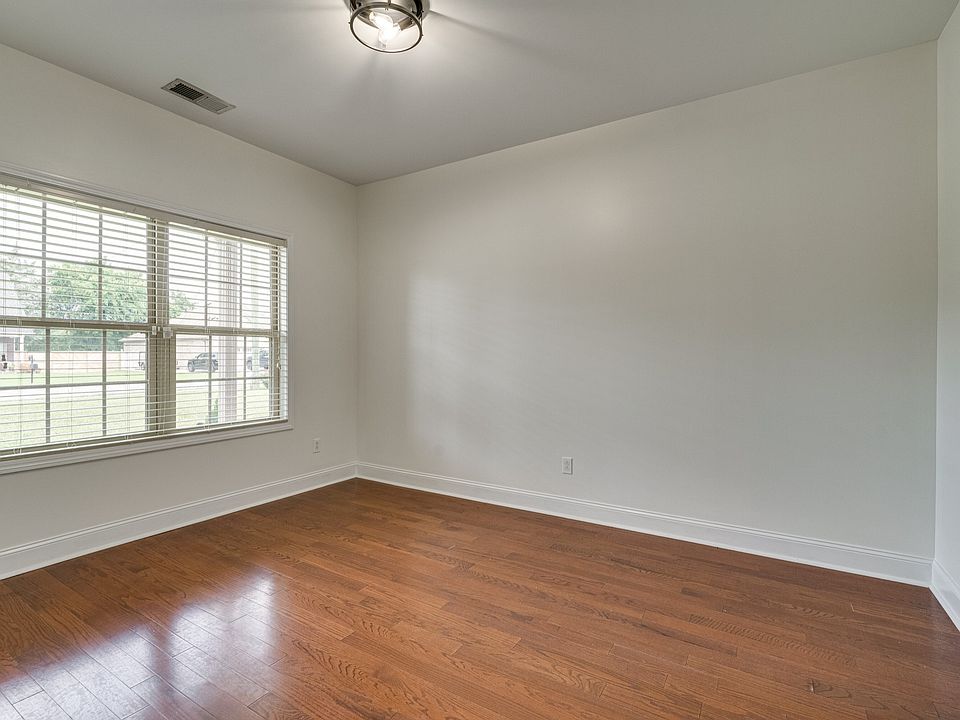 7912 Corey Dr Smyrna TN Zillow