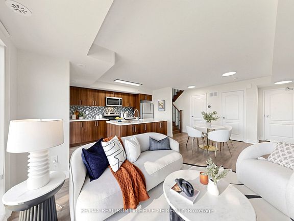 5th image of 1 Gable Hurst Way #2608