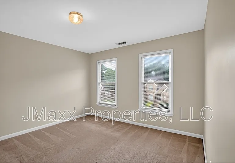 5594 Mountain View Pass — Photo 14