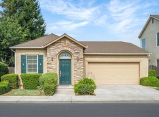 1908 N Tuscany Ln, Clovis, CA