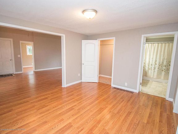 4th image of 317 W Elm St #315