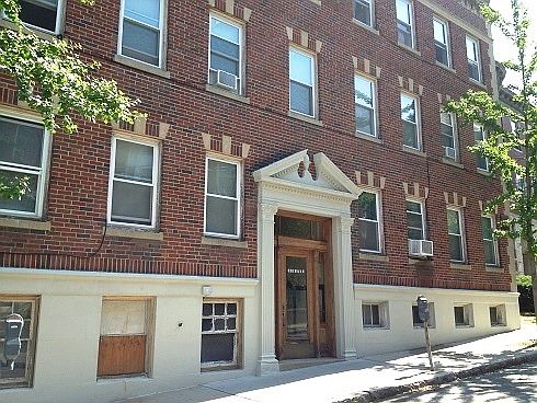 1st image of 203 Winthrop Rd APT 3