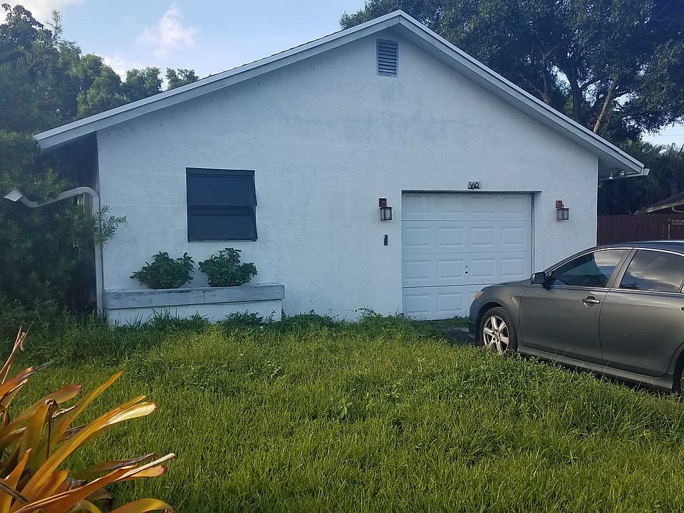 2nd image of 5501 SW 98th Way