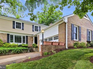8605 Red Coat Ln, Potomac, MD 20854