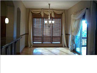 5th image of 1037 N Beau Jardin St
