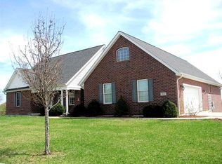 265 Trailside Dr, Aurora, IN 47001