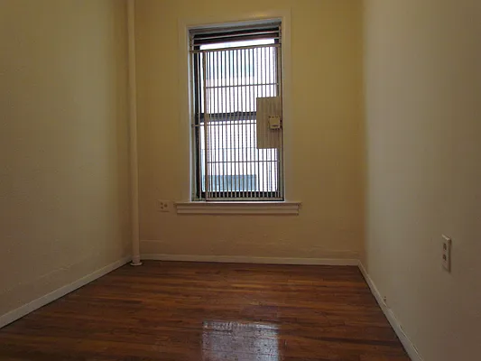 Rented by Landmark Real Estate | media 12