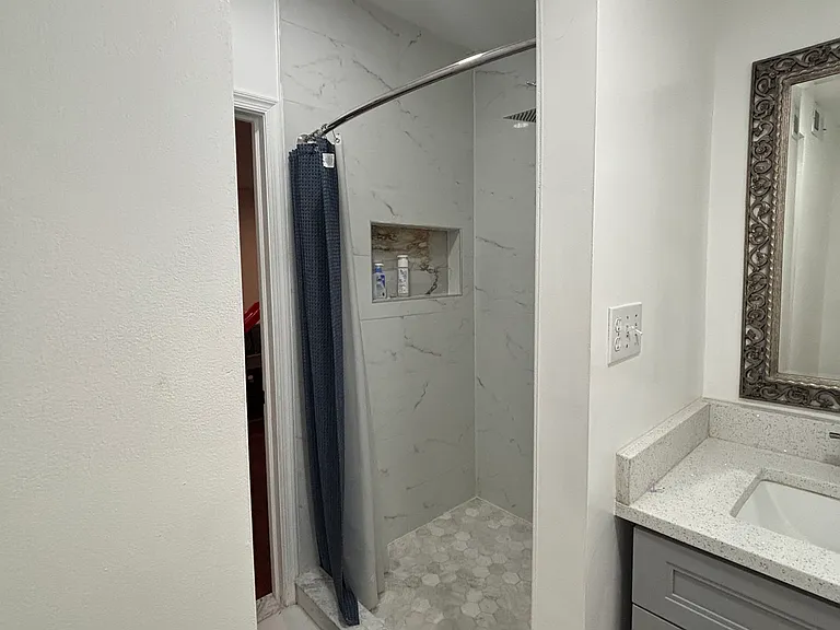 1000 Christian St #2 — Photo 6