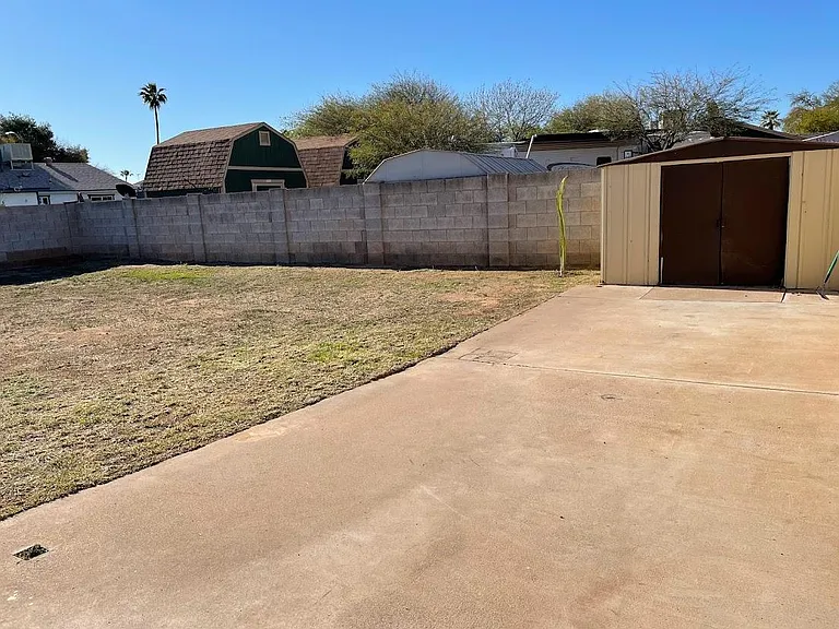 3631 E Captain Dreyfus Ave — Photo 11