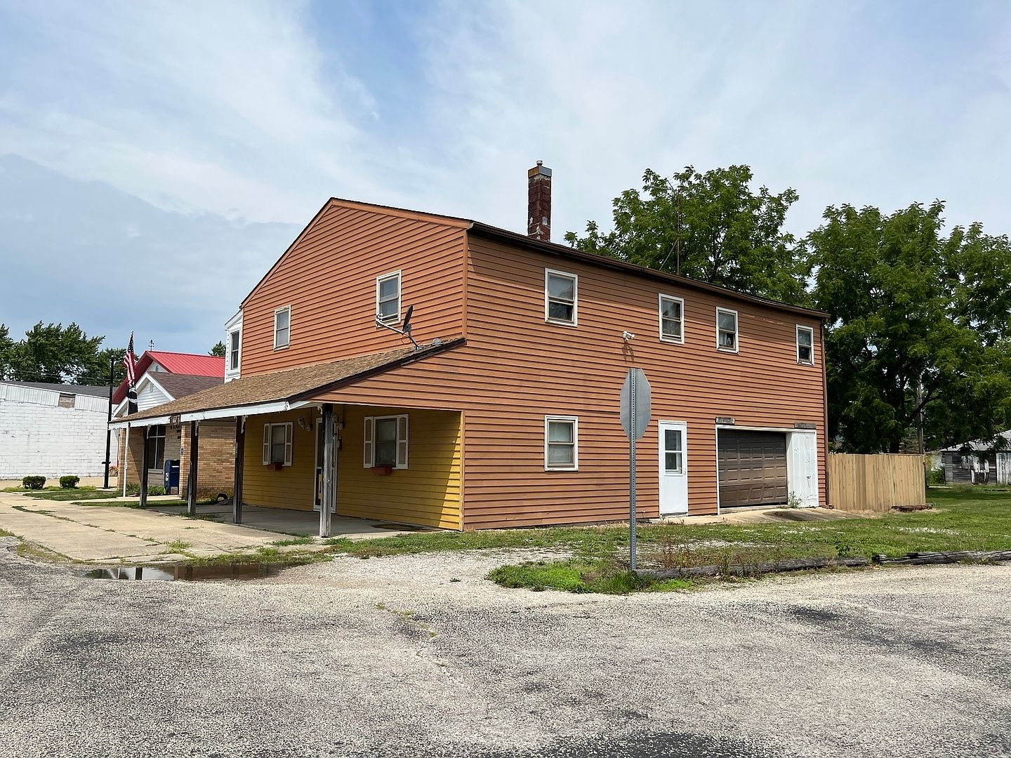108 W Main St, Thawville, IL 60968 Zillow
