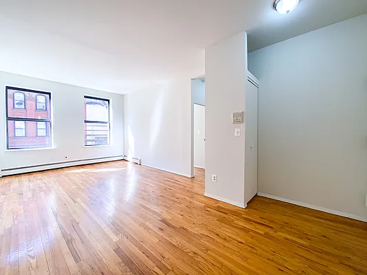 Rented by Compass | media 15