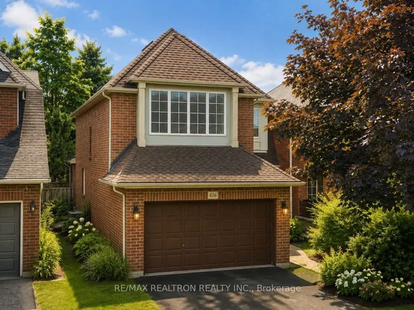 416 Heddle Cres, Newmarket, ON L3X 2J2