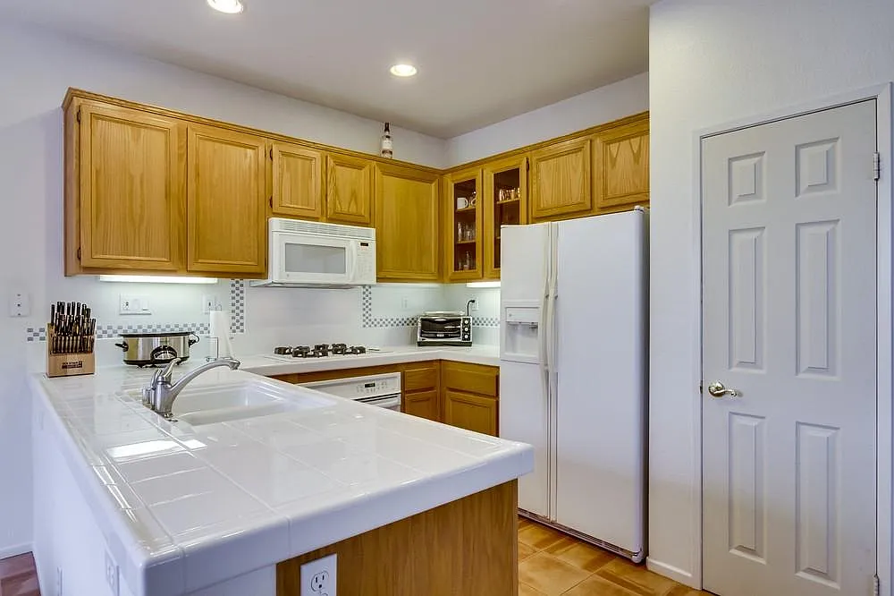 11779 Westview Pkwy — Photo 4