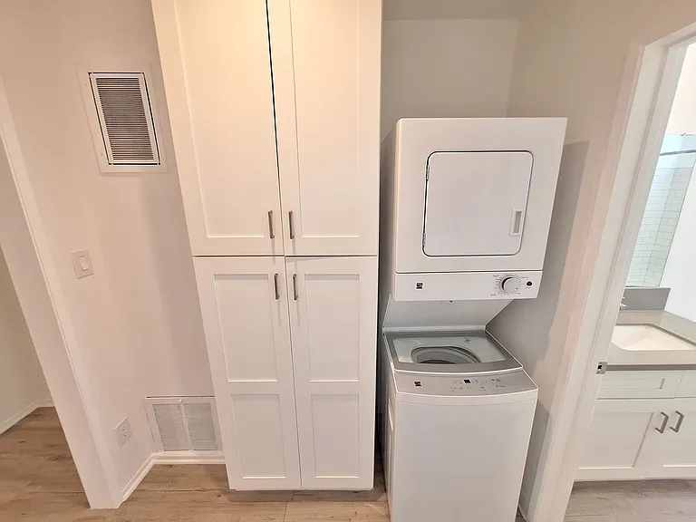 12625 Pacific Ave #3 — Photo 10