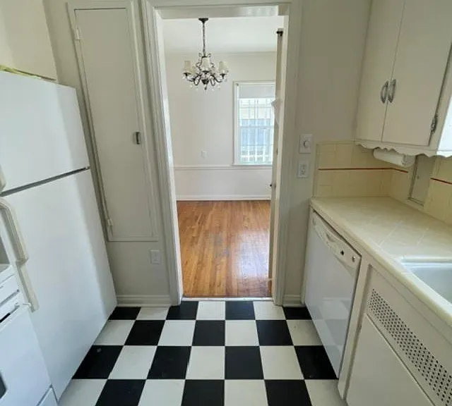 1257 1/2 Devon Ave #1257-1/2 — Photo 4