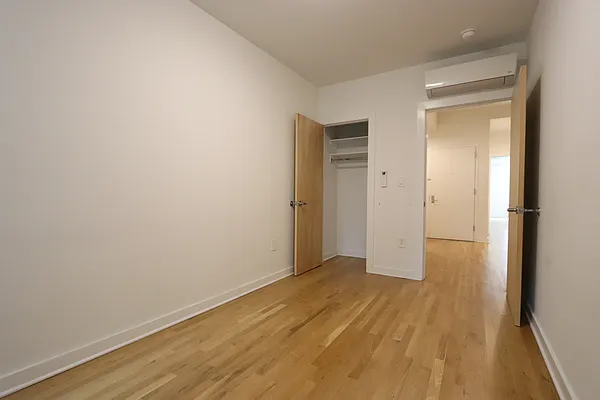 Rented by Nooklyn NYC LLC | media 26