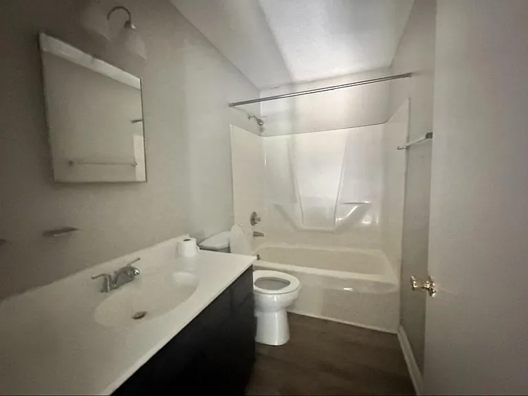 1448 Nottingham Rd — Photo 13