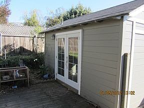 3rd image of 2530 Greenwood Ave