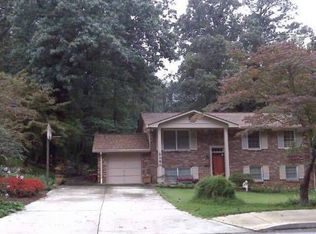 2190 Connally Dr, East Pt, GA 30344