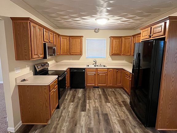 4th image of 169 Mockingbird Dr