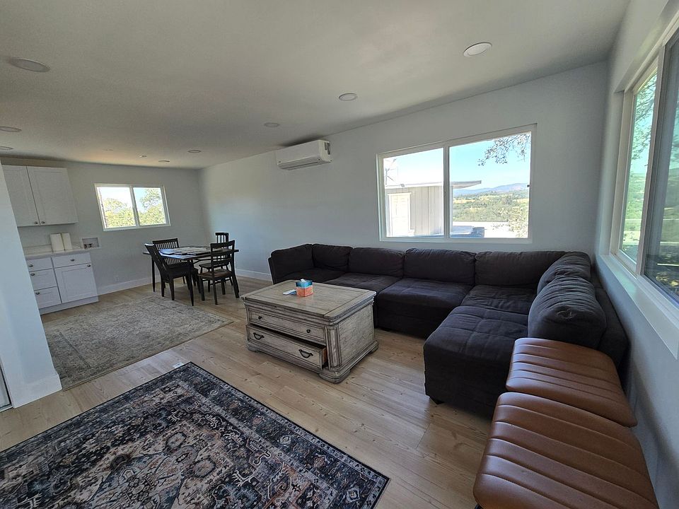 1st image of 4711 Colleen Ct #A