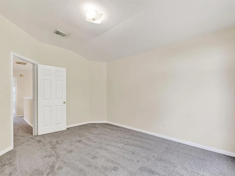 16119 Gavin Ln — Photo 30