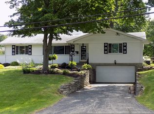 7630 Hosbrook Rd, Cincinnati, OH 45243