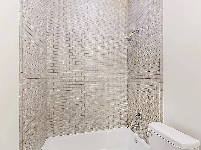 9958 Marklein Ave — Photo 23