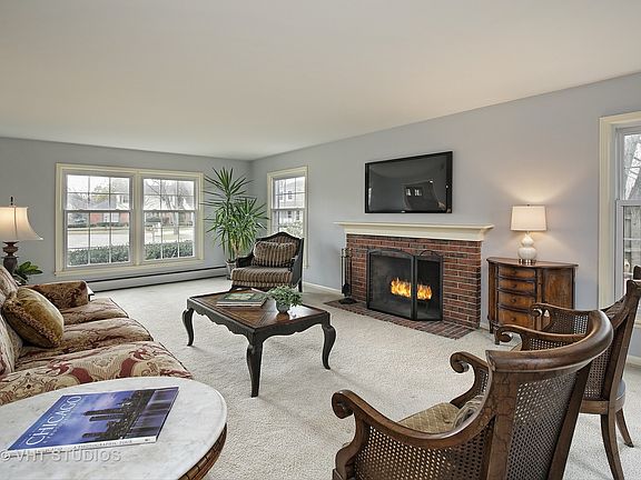 5th image of 1065 Galway Ct