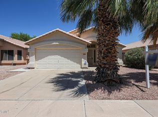 541 S Silverbrush Dr, Chandler, AZ 85226