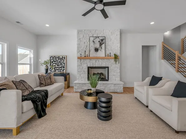 1187 Twilight Shadow Dr, Lexington, KY 40509