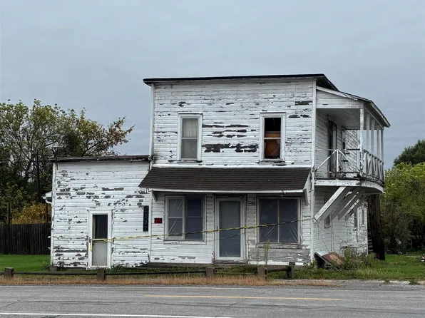 5997 Fergus Rd, Saint Charles, MI 48655