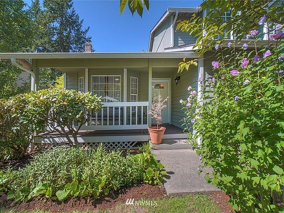 3rd image of 19525 NE Norrland Ln