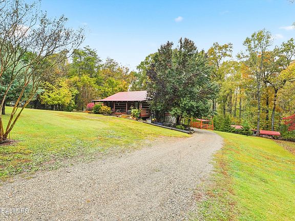 4th image of 1521 McGhee Springs Way